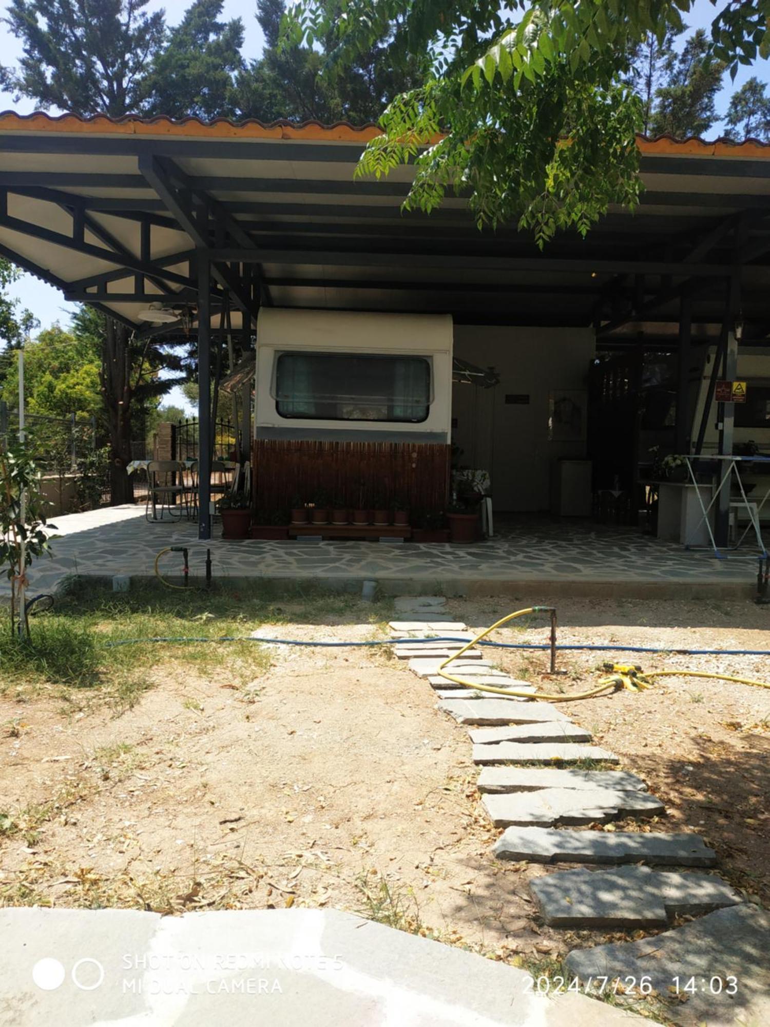 Damanda Mare Camping *